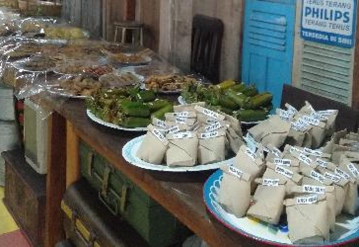Warung Makan Ijo: Santapan Harian yang Menggugah Selera di Cilacap