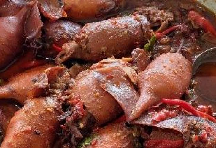 Makan Malam di Jantung Cilacap: Warung Makan Ijo yang Bikin Hati Nyaman